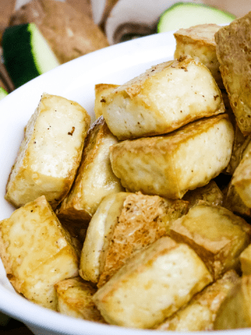 Easy Baked Tofu Cubes Recipe - Natural Deets